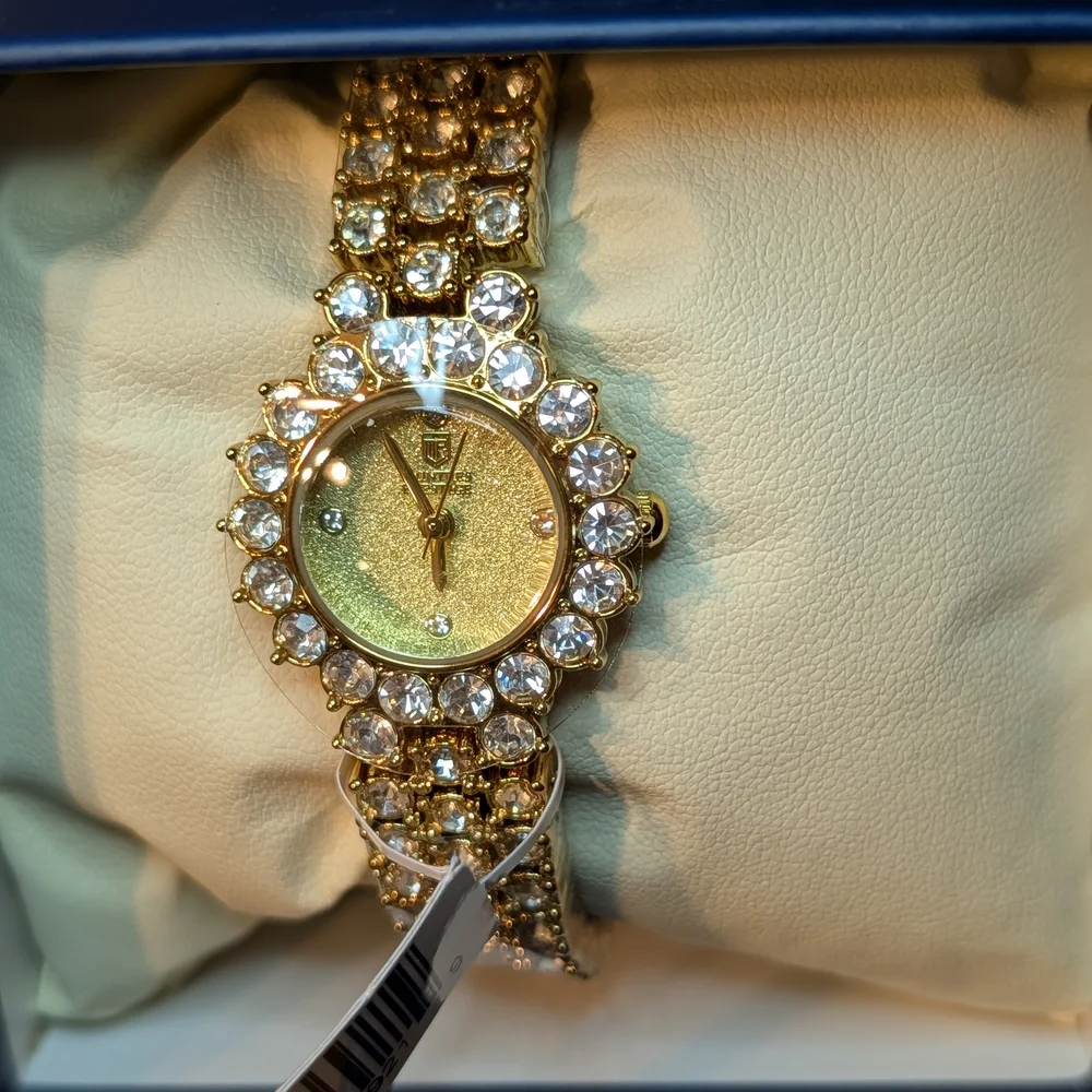 Montres Prestige Gold Watch NWT